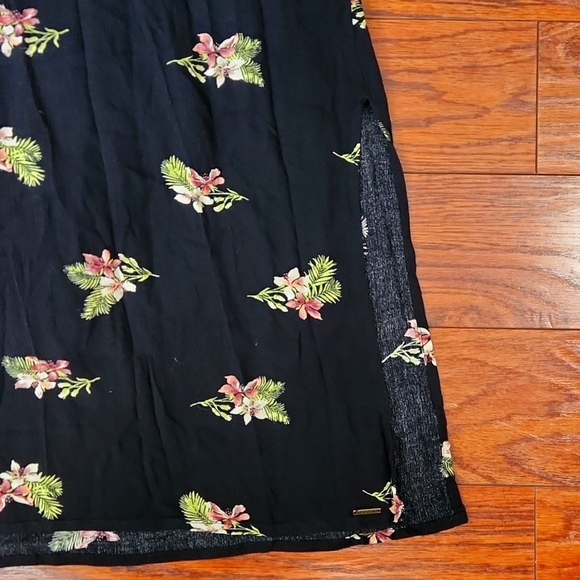 Volcom Black Dark Floral Midi Skirt - Picture 3 of 6